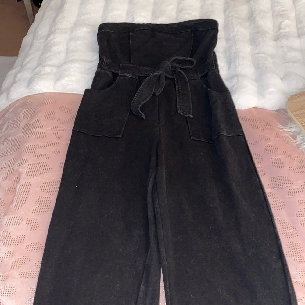 Cute grayish black strapless jumpsuit 🖤